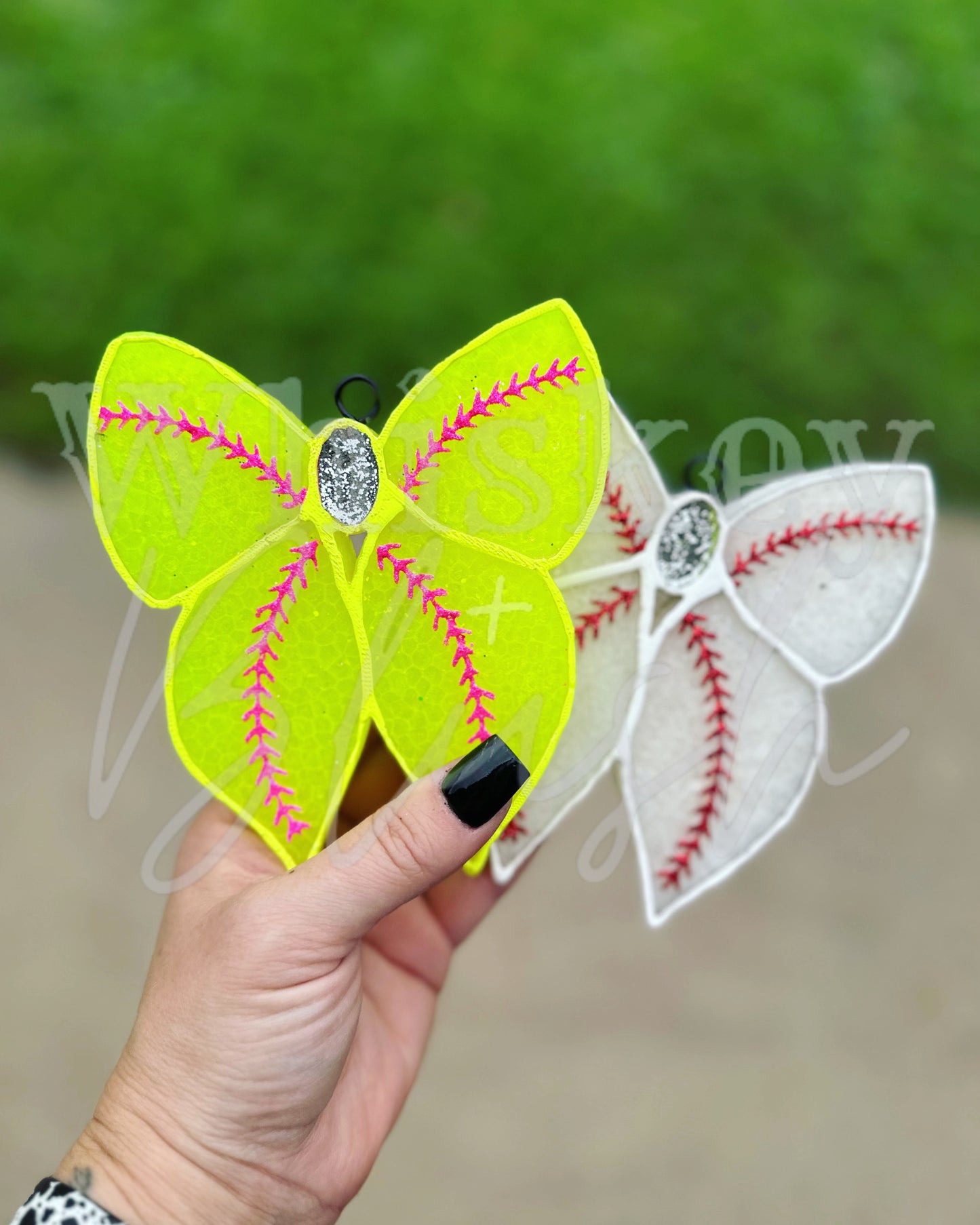 Baseball/softball bow