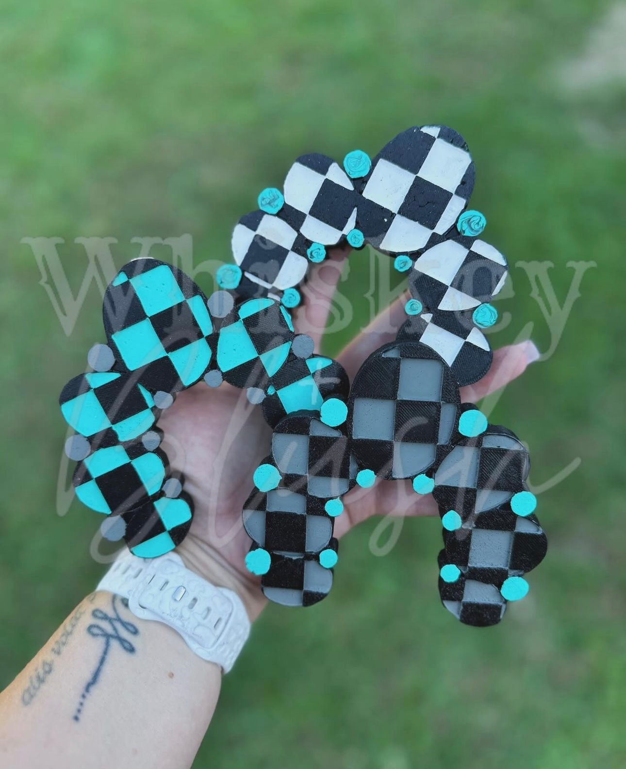 Checkered concho freshie