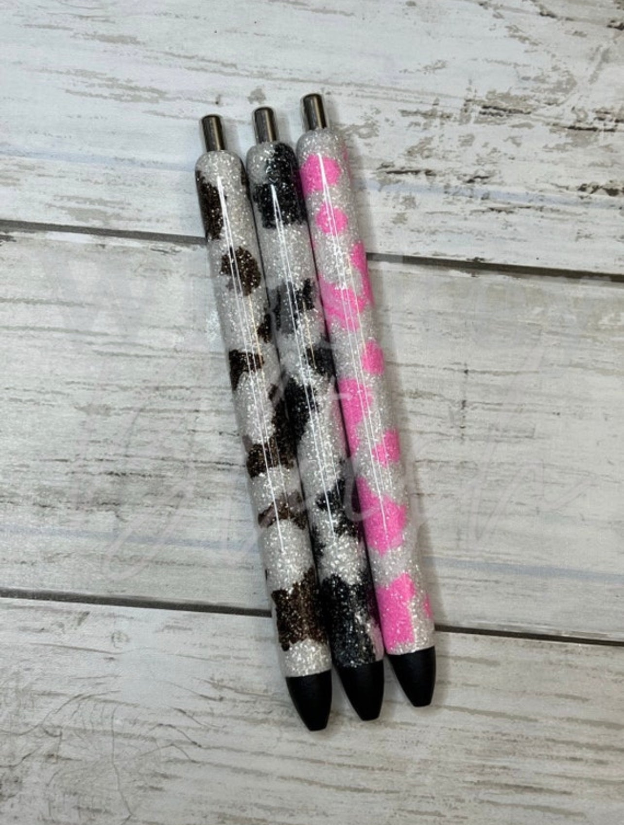 Cow print glitter pen