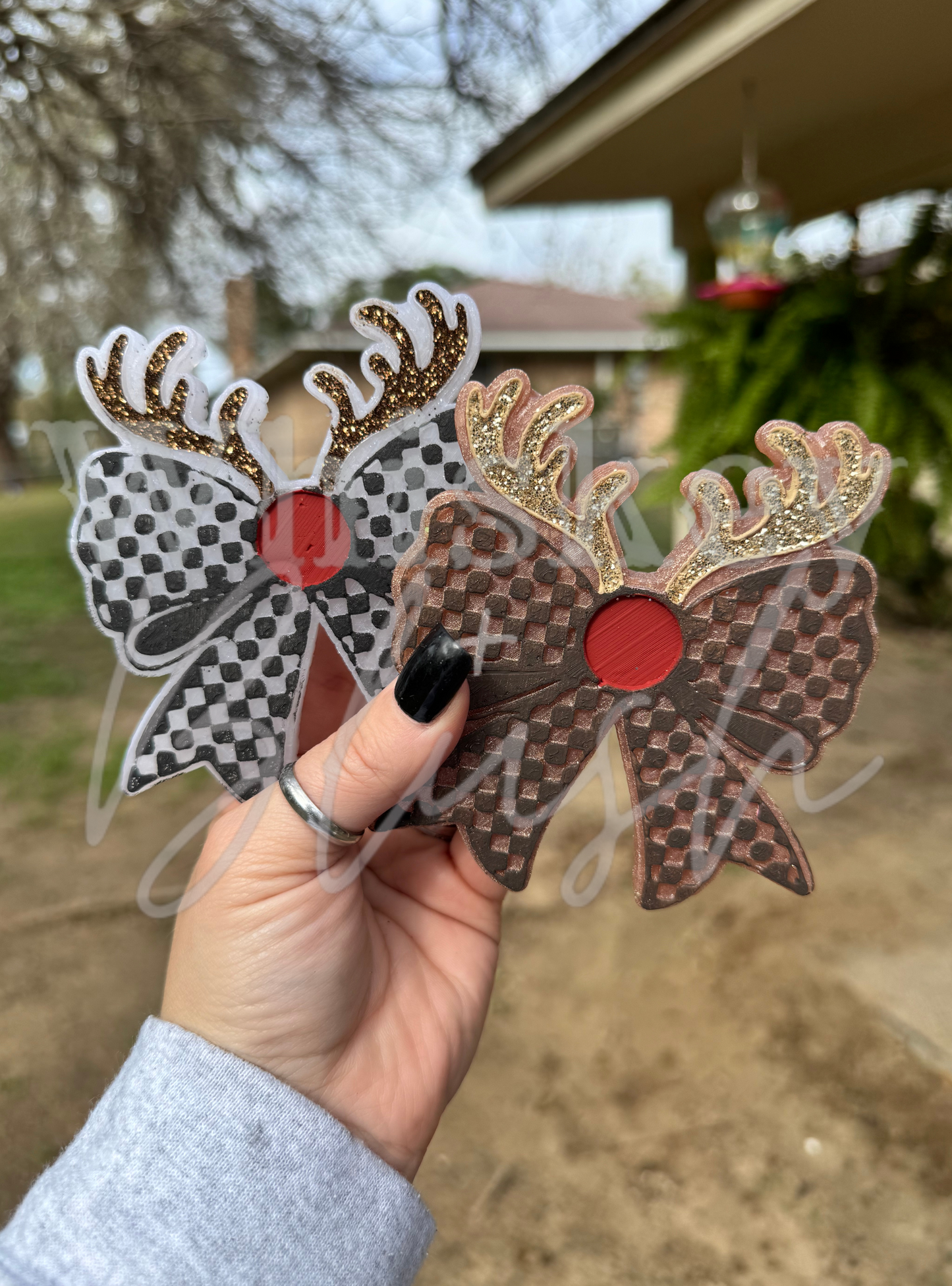 Checkered bow freshie