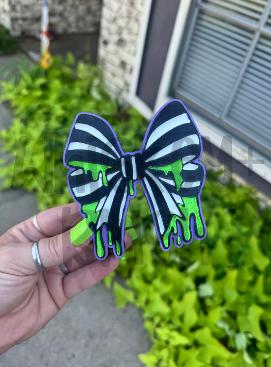 Beetlejuice bow freshie